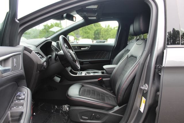 2022 Ford Edge ST Line