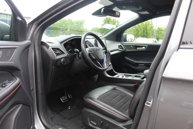 2022 Ford Edge ST Line