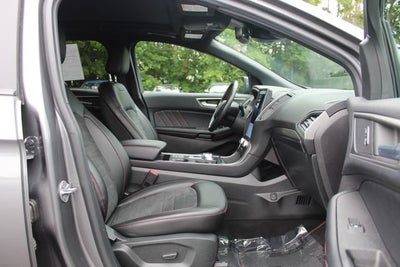 2022 Ford Edge ST Line