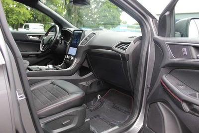 2022 Ford Edge ST Line