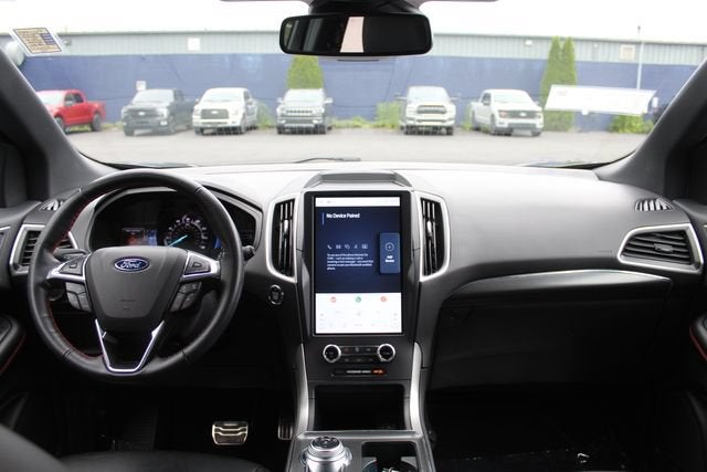 2022 Ford Edge ST Line