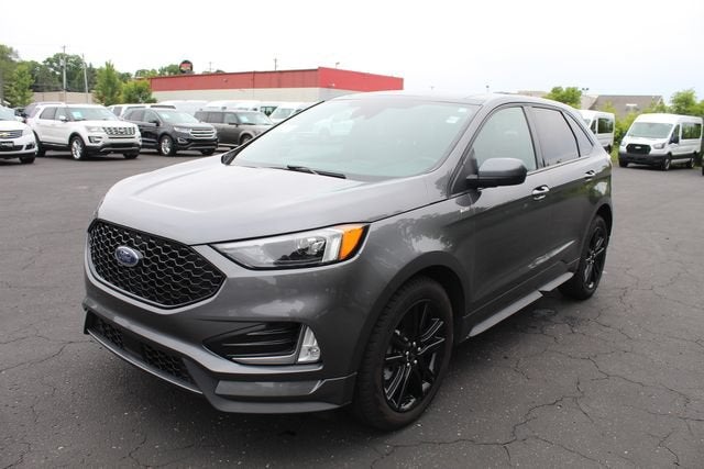 2022 Ford Edge ST Line