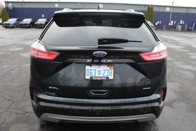 2022 Ford Edge SEL