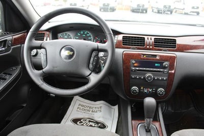 2011 Chevrolet Impala LT Retail