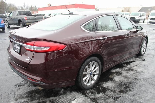 2017 Ford Fusion SE