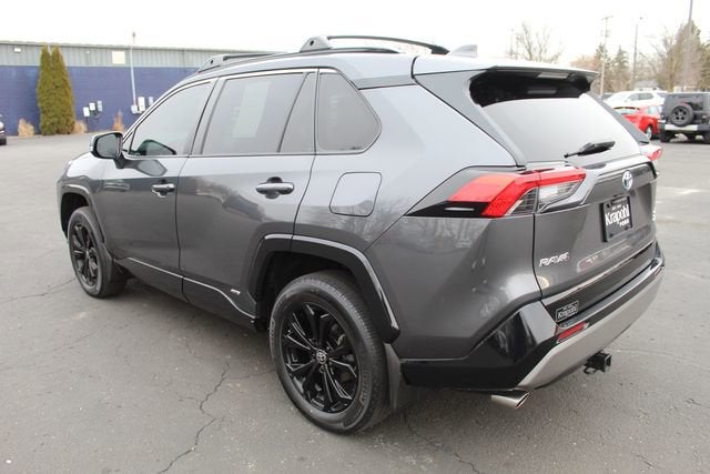 2023 Toyota RAV4 Hybrid SE