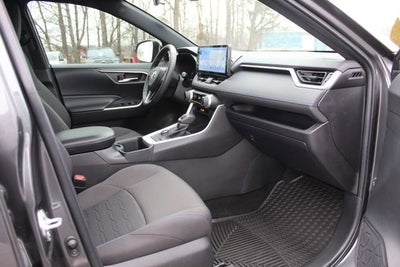 2023 Toyota RAV4 Hybrid SE