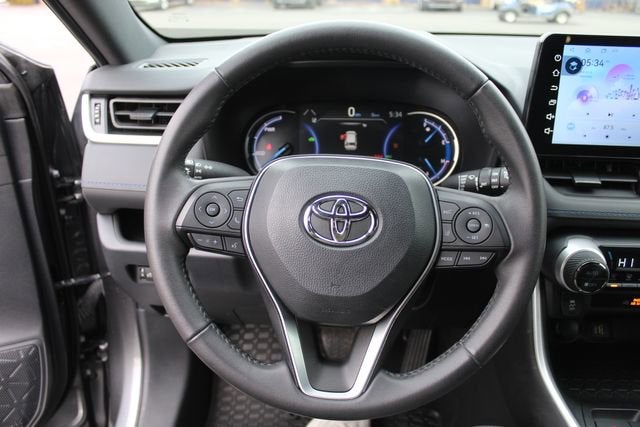 2023 Toyota RAV4 Hybrid SE