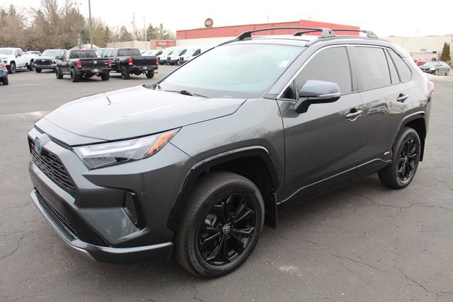 2023 Toyota RAV4 Hybrid SE