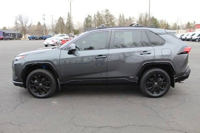 2023 Toyota RAV4 Hybrid SE
