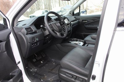 2022 Honda Pilot Touring 7-Passenger