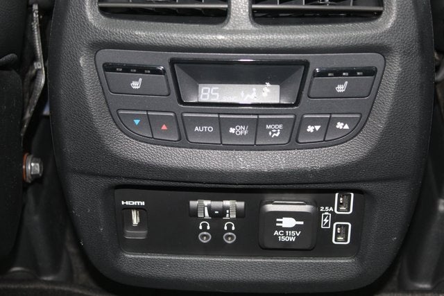 2022 Honda Pilot Touring 7-Passenger