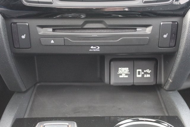 2022 Honda Pilot Touring 7-Passenger