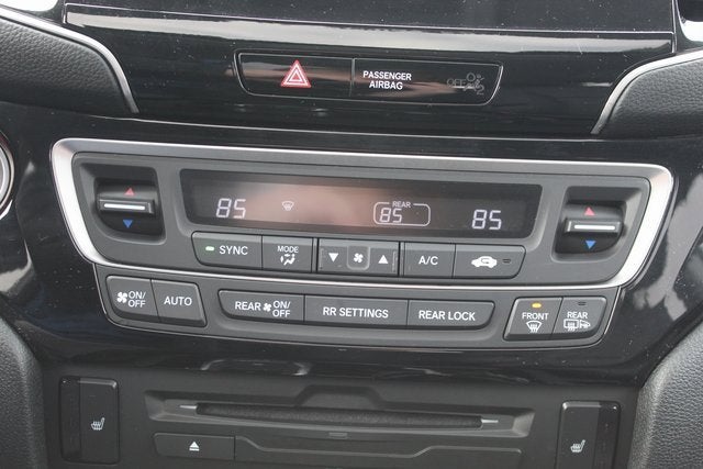 2022 Honda Pilot Touring 7-Passenger