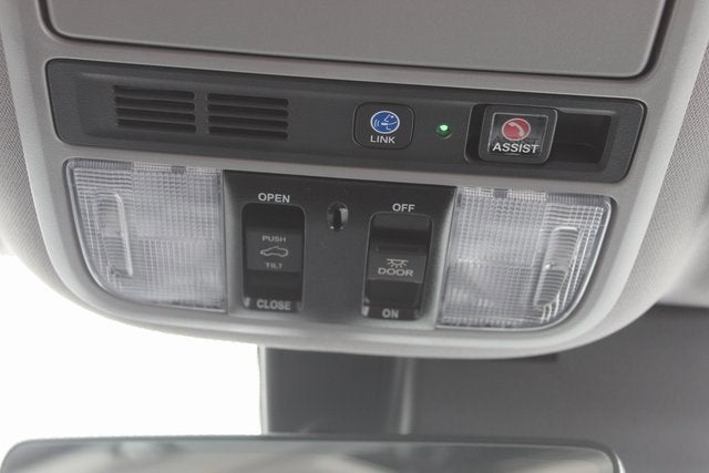 2022 Honda Pilot Touring 7-Passenger