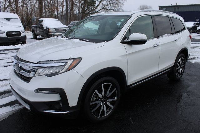 2022 Honda Pilot Touring 7-Passenger