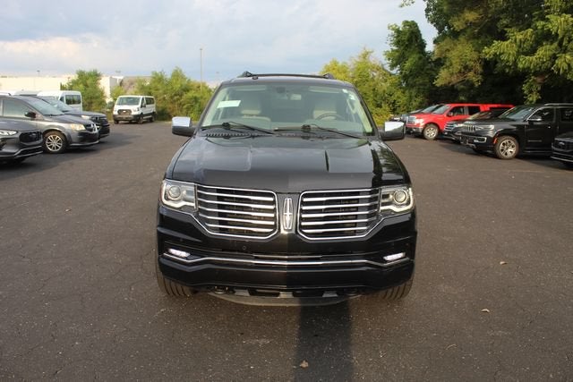 2016 Lincoln Navigator Select