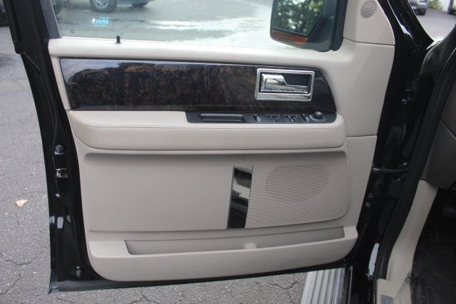 2016 Lincoln Navigator Select
