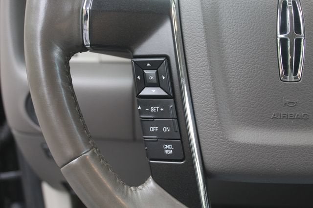 2016 Lincoln Navigator Select
