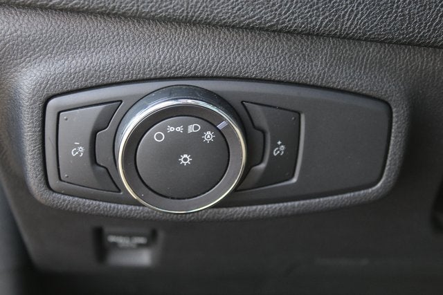 2015 Lincoln MKC Base