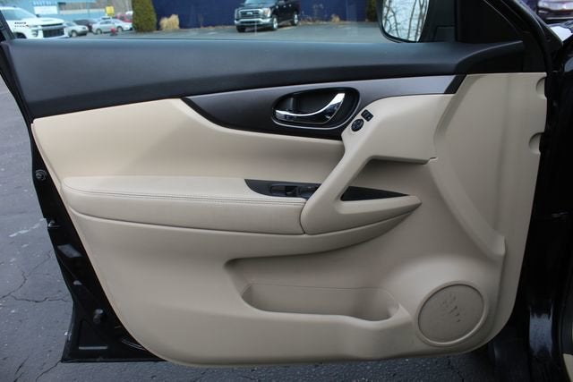 2014 Nissan Rogue SV