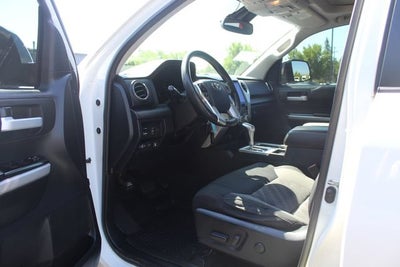 2019 Toyota Tundra 4WD SR5