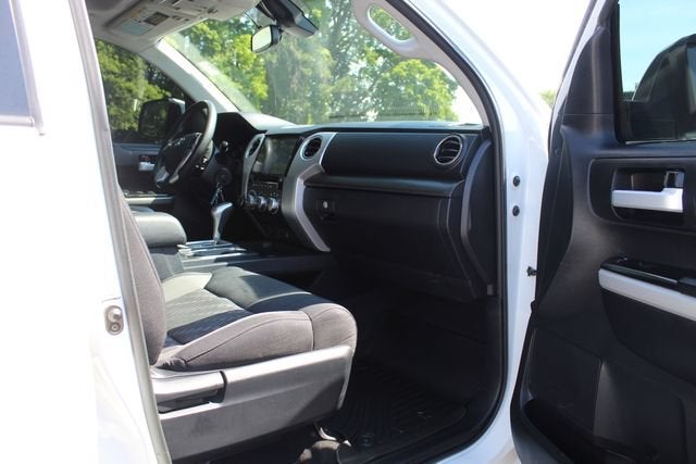 2019 Toyota Tundra 4WD SR5