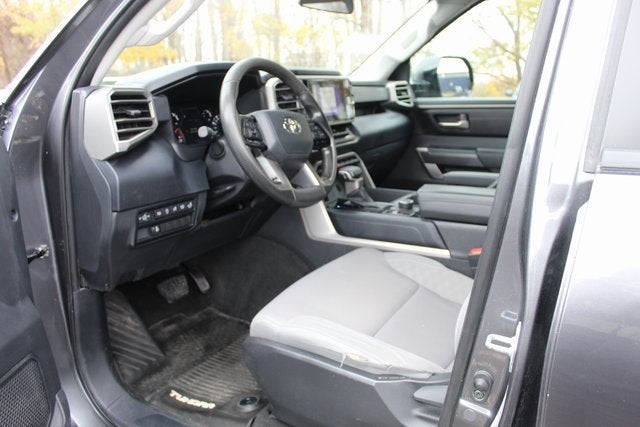 2024 Toyota Tundra 4WD SR5