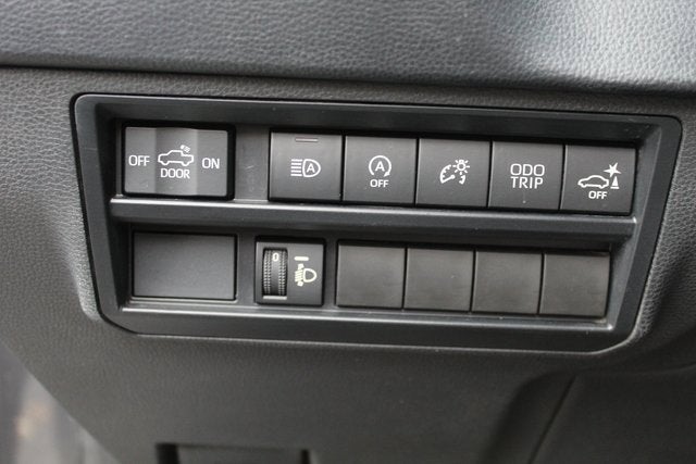 2024 Toyota Tundra 4WD SR5