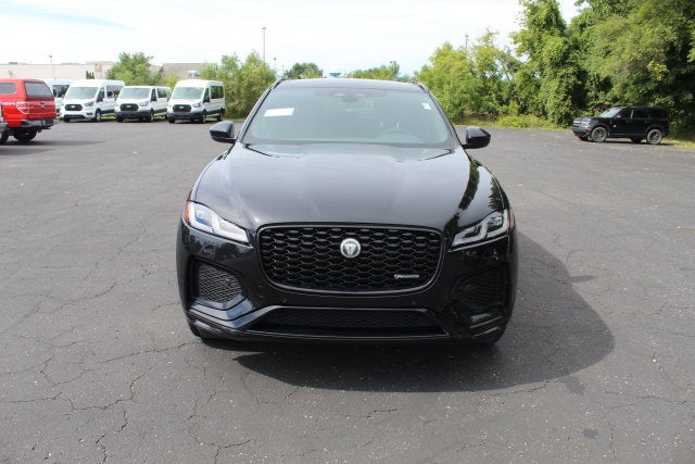 2025 Jaguar F-PACE R-Dynamic S