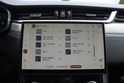 2025 Jaguar F-PACE R-Dynamic S