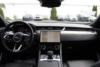 2025 Jaguar F-PACE R-Dynamic S
